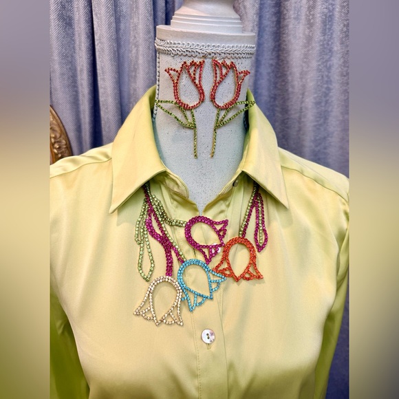 Colorful Rhinestones Tulip Jewelry Set - Picture 3 of 5